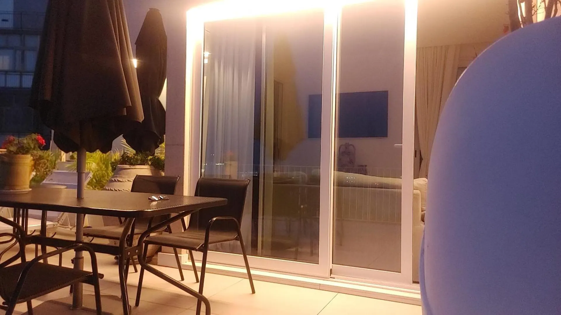 Attico Sul Porto Di Catania E Vista Vulcano Apartamento